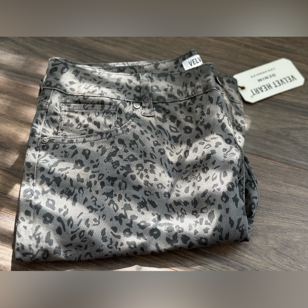 Velvet Heart Skinny Jeans